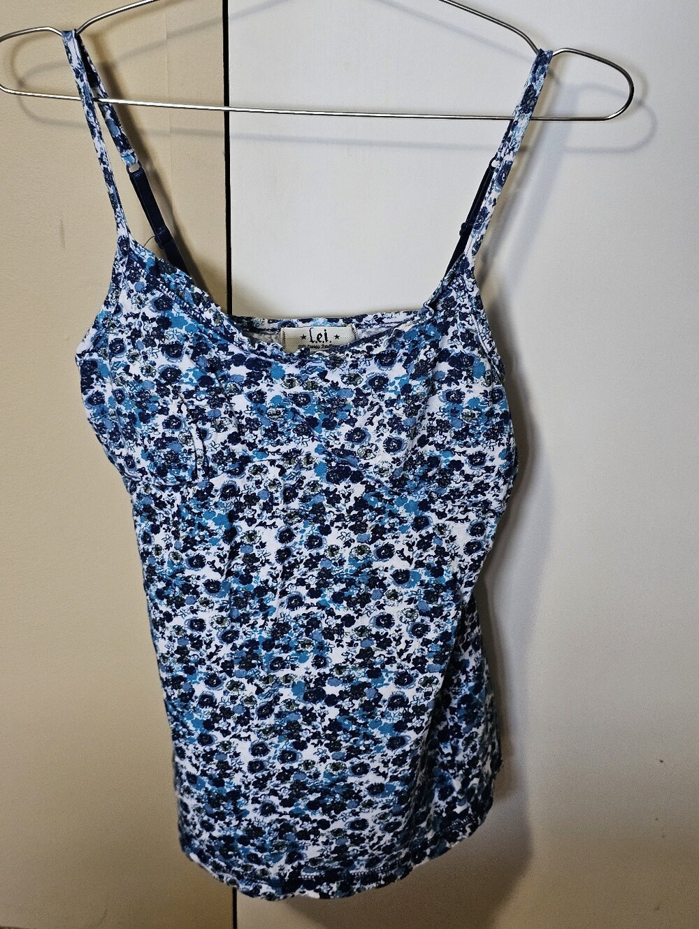 LEI Camisole Tank Top Junior Teen Size L Large Y2K Blue Multicolor Chic Trendy